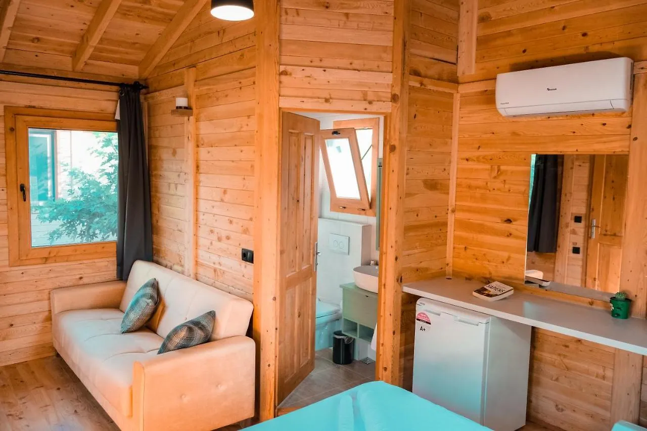 Inlice Uenzile Bungalow Inlice Kamp Fethiye